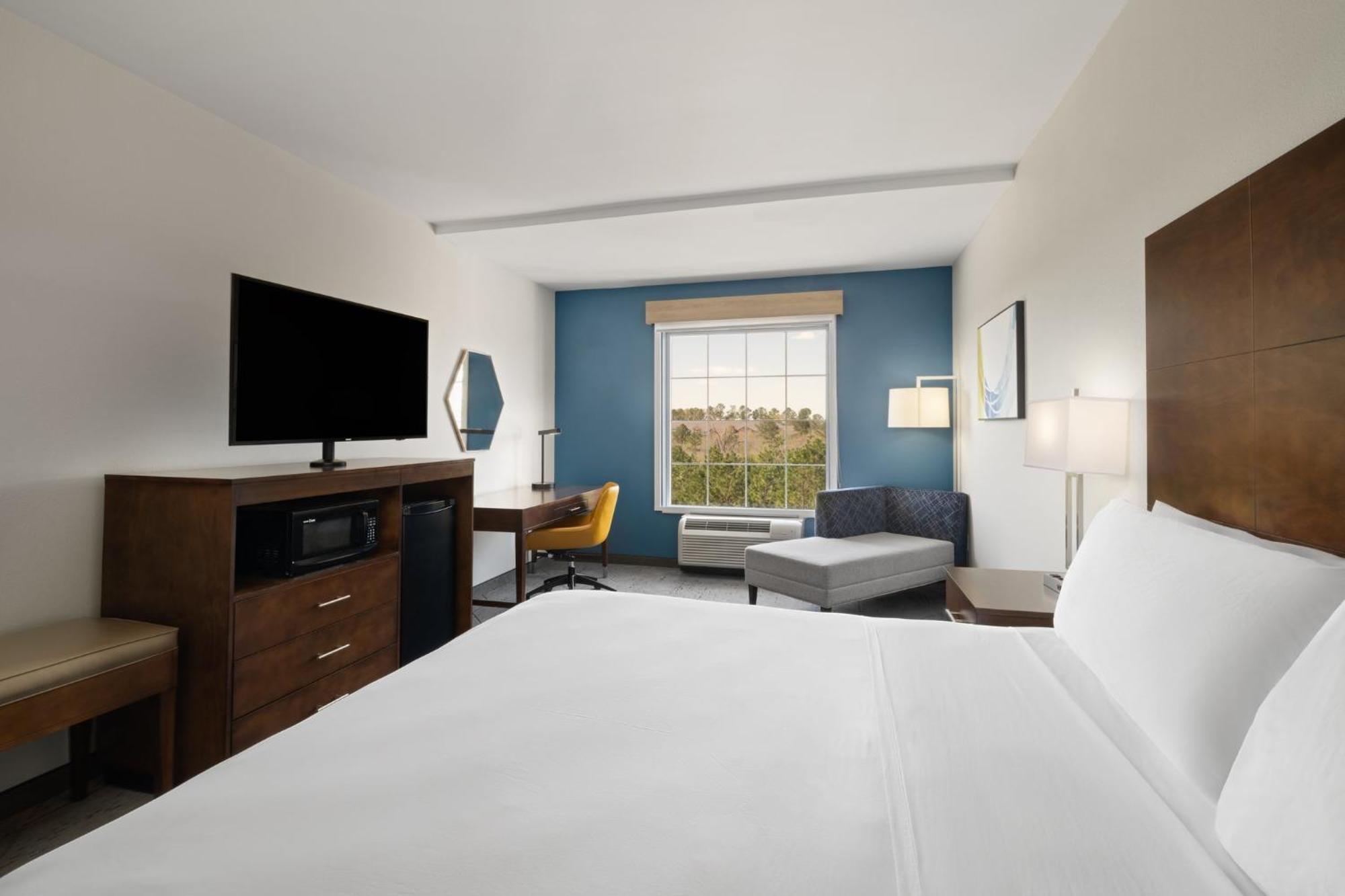 Holiday Inn Express & Suites Aiken By Ihg Exterior foto