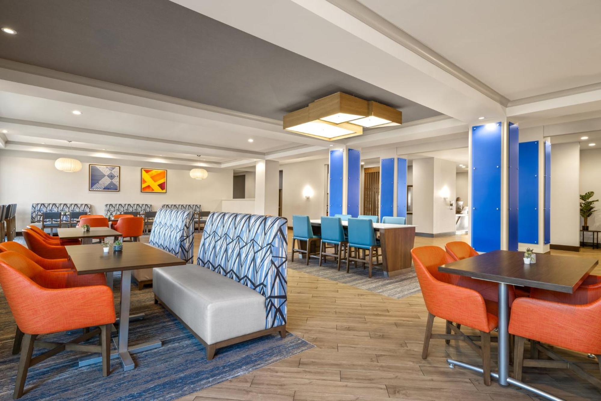 Holiday Inn Express & Suites Aiken By Ihg Exterior foto